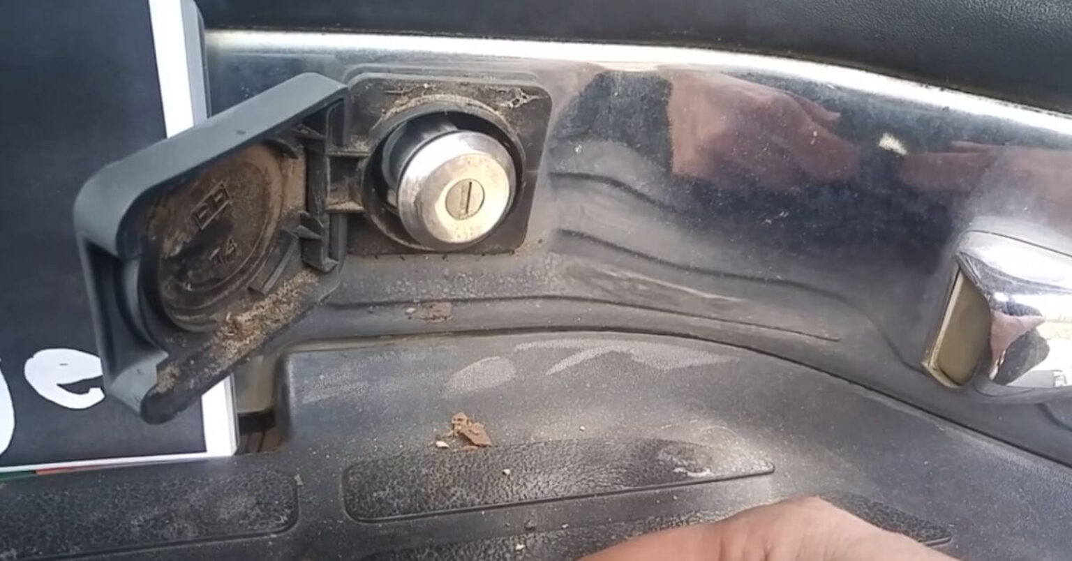 How To Remove Spare Tire Lock From Bumper